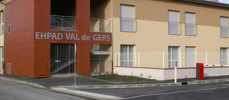 Appel  à un rassemblement devant l'EHPÄD  Val de Gers à Masseube , à l'initiation de la CGT