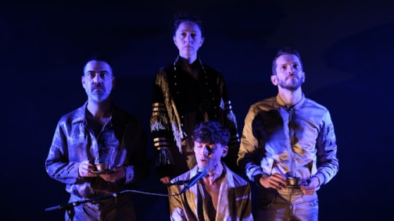Un putsch involontaire au Théâtre