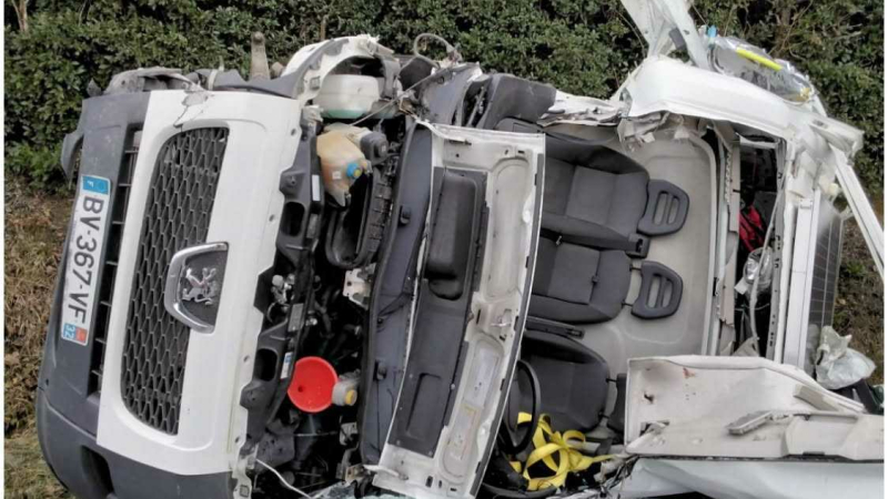Grave accident de la circulation : deux hommes en urgence absolue
