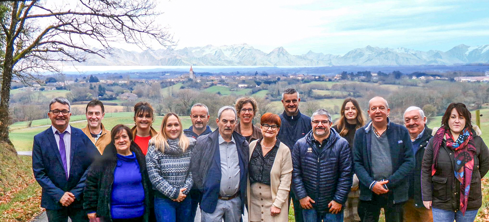 DR GPérès Les 15 candidats de la liste.jpg