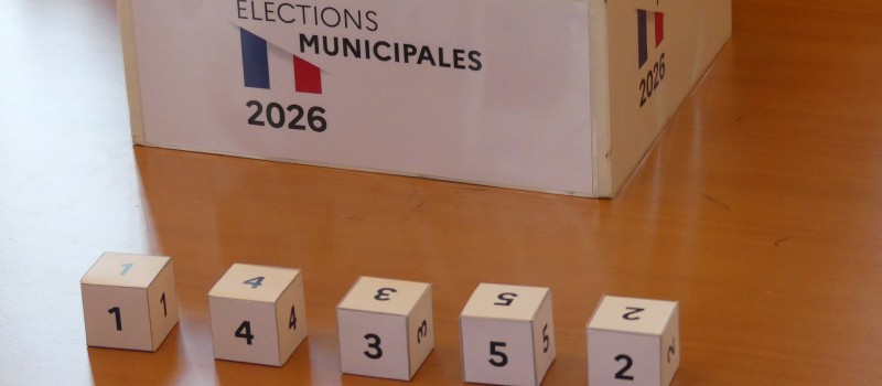 Gers: tirage au sort des panneaux d'affichage pour les municipales