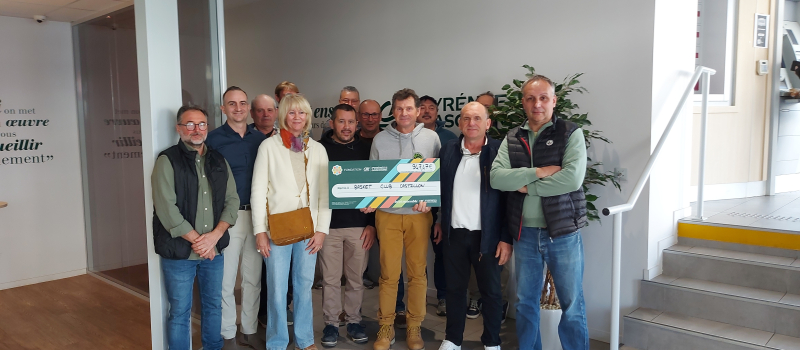 La caisse locale du Crédit Agricole de Vic-Fezensac soutient le Basket Club de Castillon Debats