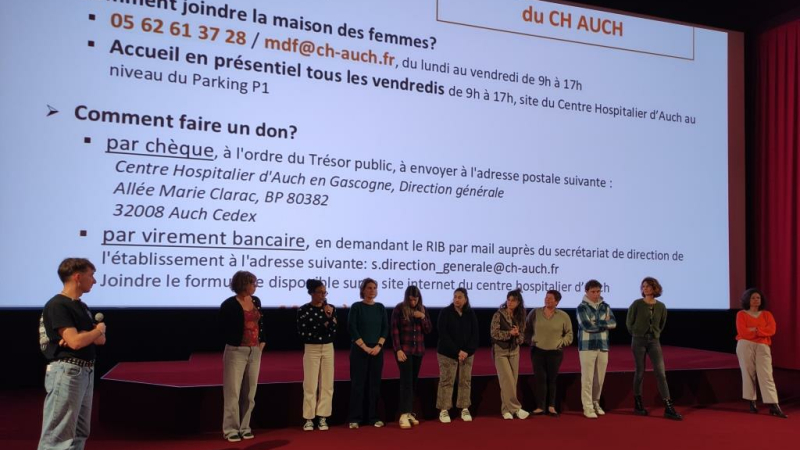 Salle comble à CINE 32  pour le film "La Maison des Femmes"  et la présentation par Véronique Lejeune, médecin gynécologue, Cheffe du pôle Mère-Enfant et  médecin responsable de la Maison des Femmes du Centre Hospitalier d'Auch en Gascogne