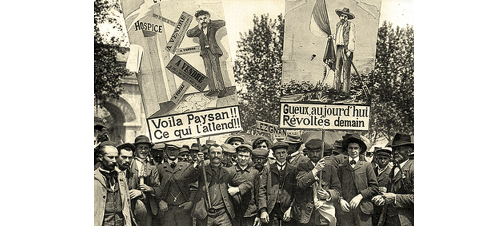 Manifestation à Carcassonne ( Wikipedia)