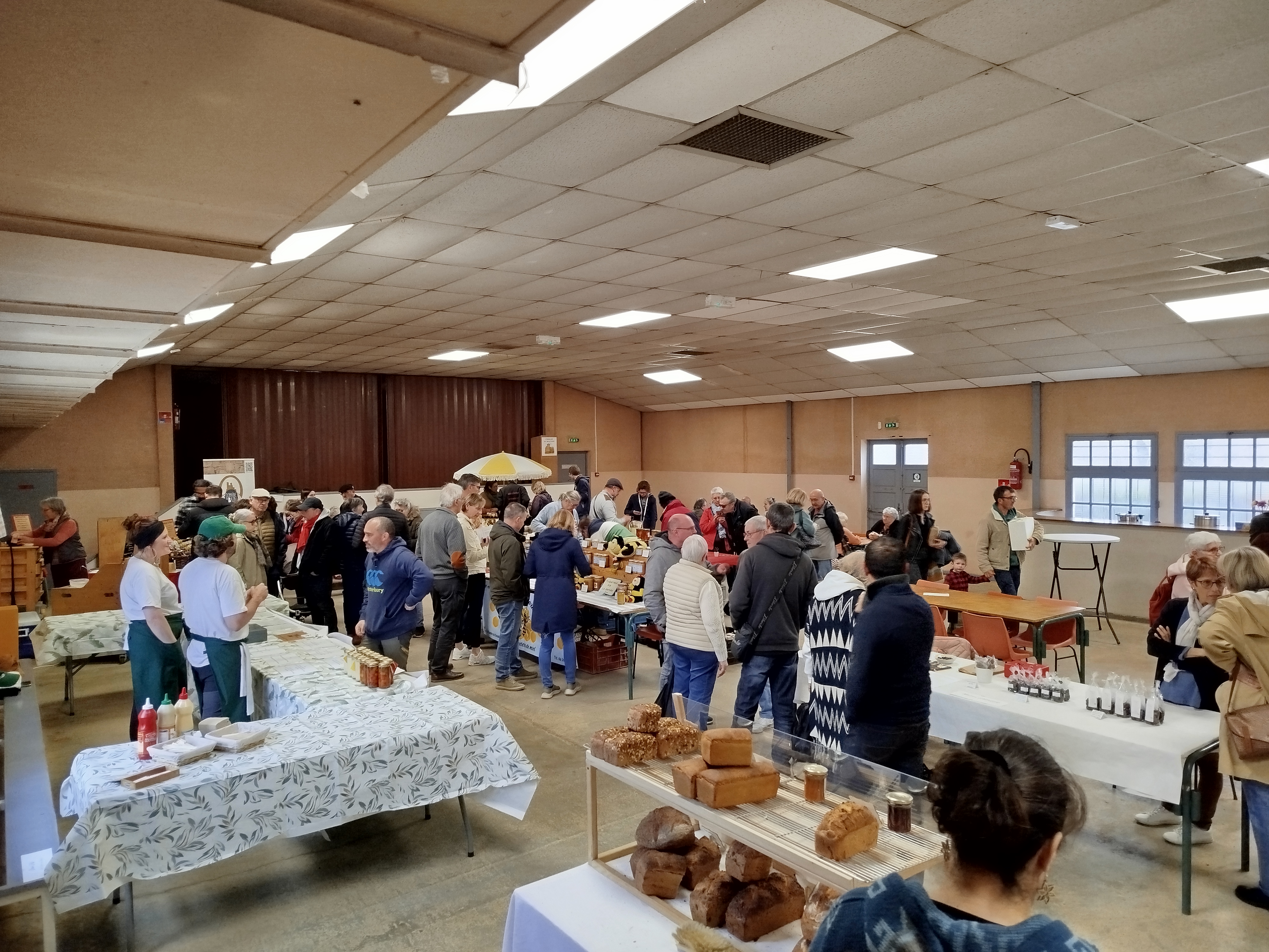 Première édition du marché des producteurs