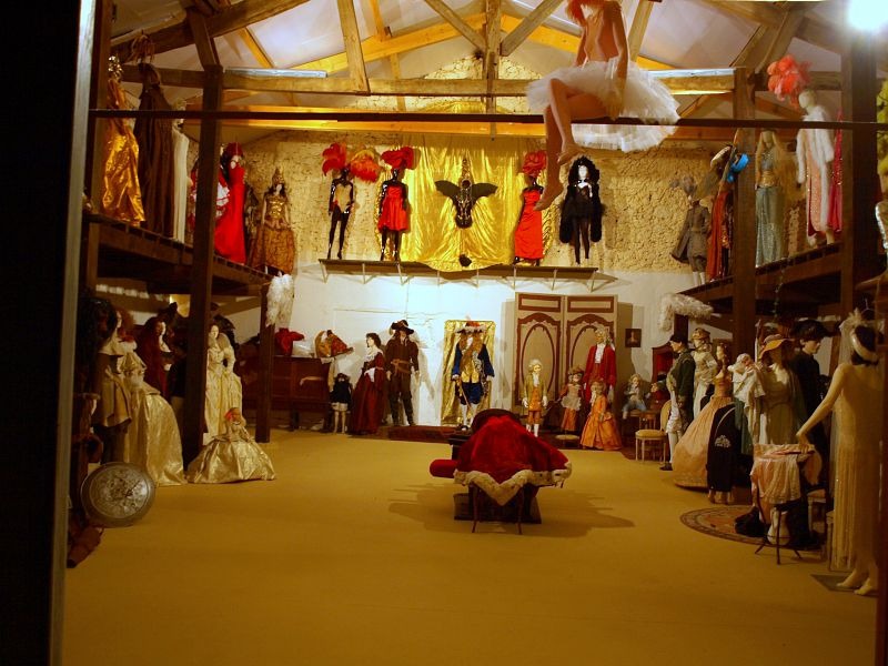Musée de l'histoire du costume CDT