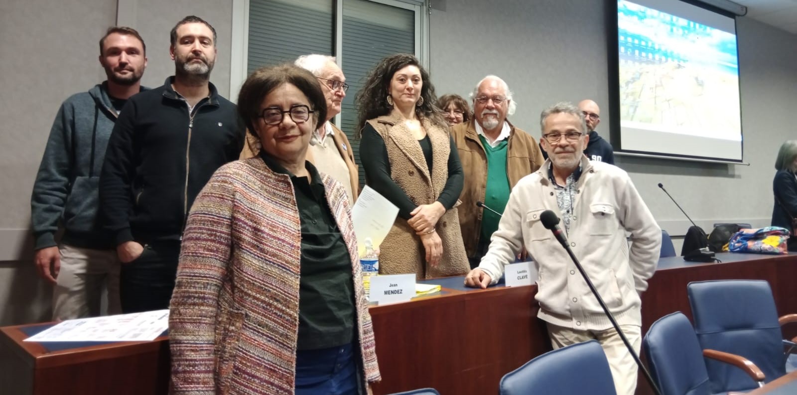 Fatma conseil municipal a.jpg