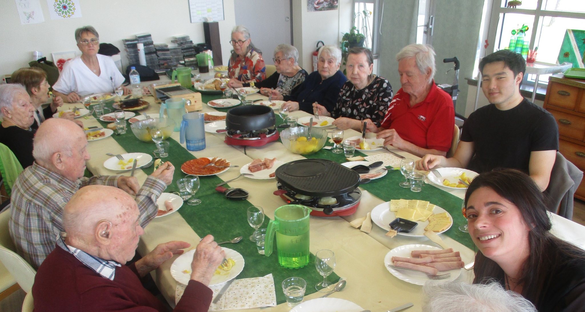 une raclette pleine de bonne humeur !