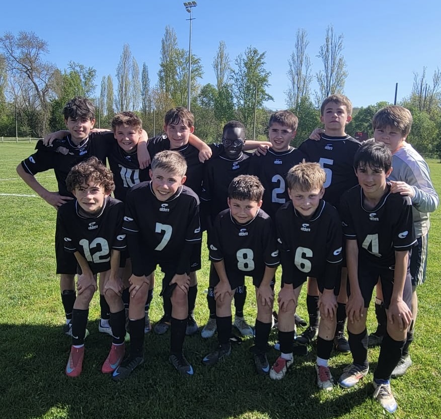 Fin de saison victorieuse pour les U13 de l'ESA688cee14-9047-4a21-96f4-51c1d0bc190b.jpeg