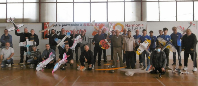 Rencontres avec le Club Aéromodel ‘s Indoor Seissan et ses invités