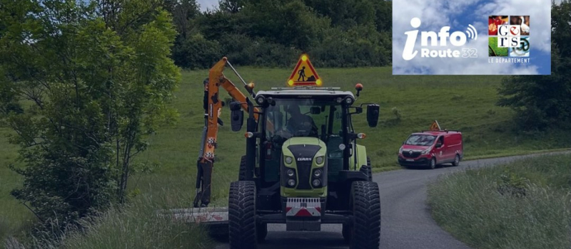 Fauchage sur les routes départementales