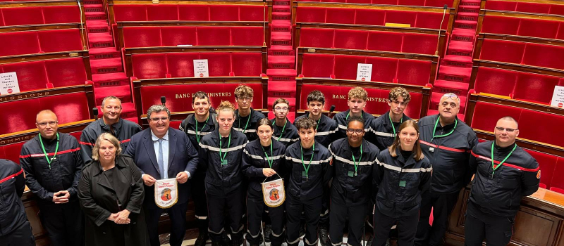 L’Assemblée nationale accueille  les jeunes sapeurs-pompiers de L’Isle-Jourdain.
