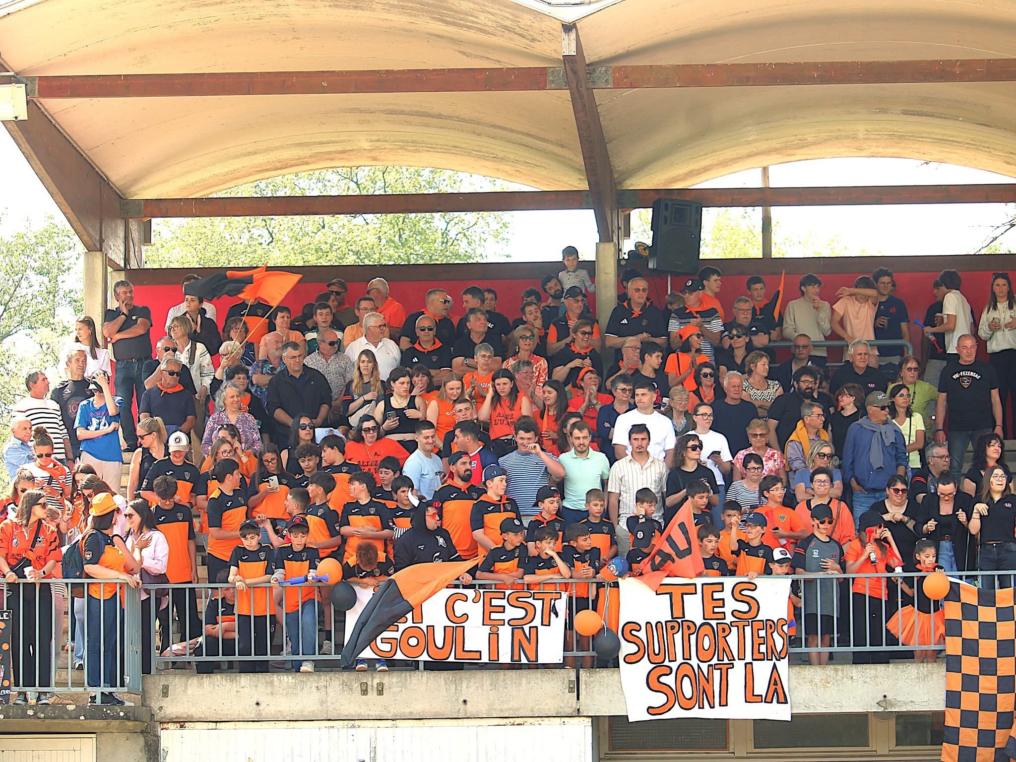 Les supporters vicois