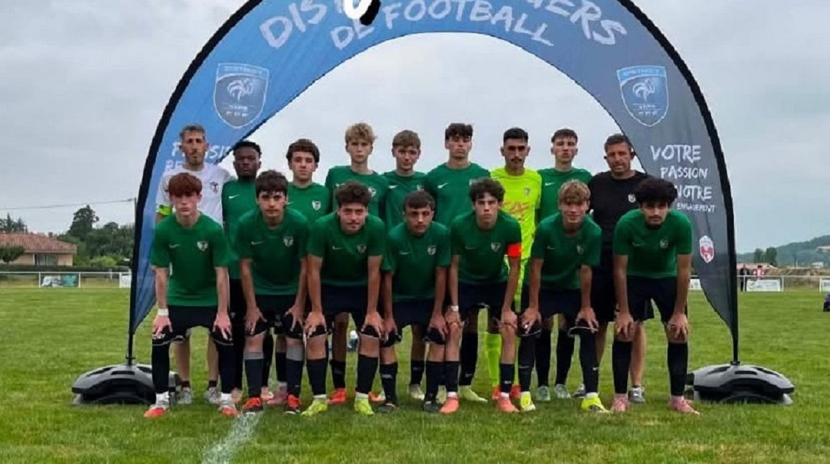 U17.