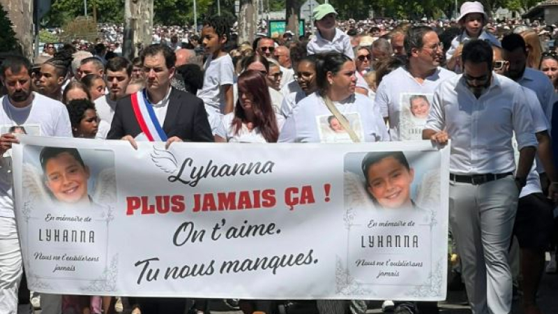 En la mémoire de la petite Lyhanna