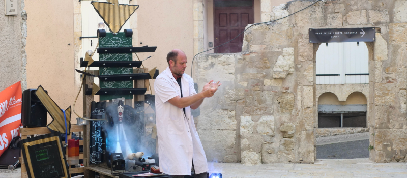 Sortie de résidence de  La Visite Kaminale  vendredi 19 juin   chez les Toc'Arts à Jegun