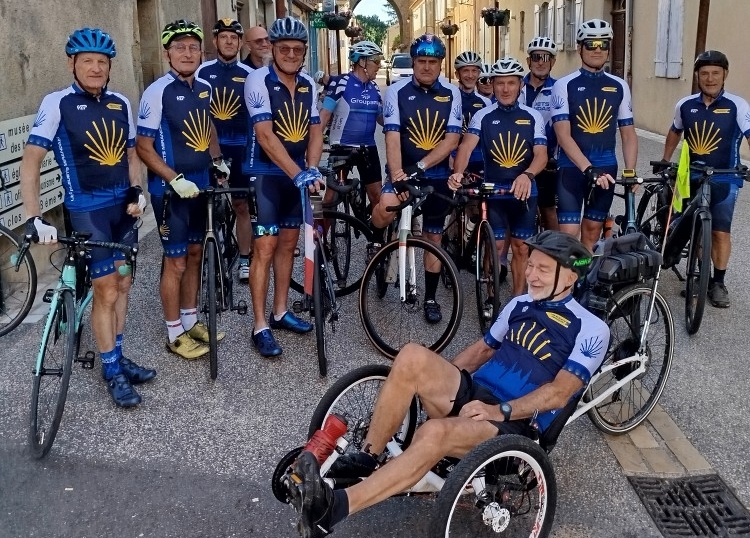 Les Bleuets mirandais en piste pour Saint Jacques-de-Compostelle