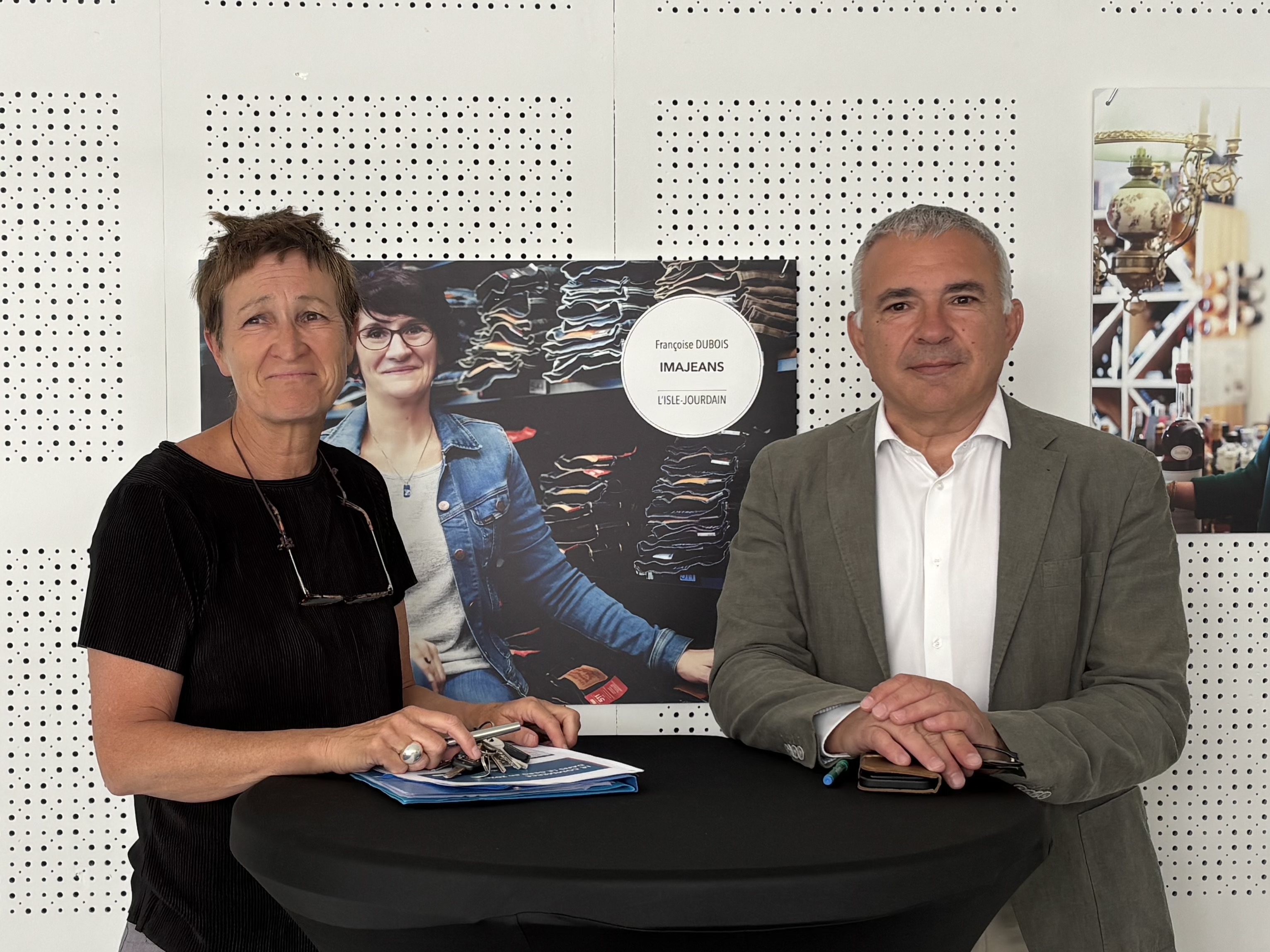 Rémi Branet, président de la CCI, et Catherine Maire, responsable des études