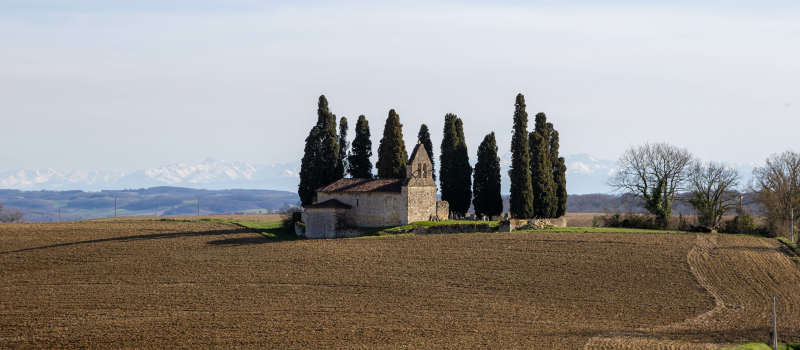 Chapelle de Tabaux : une marche au coeur des collines au profit de sa restauration