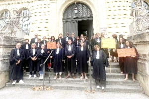 Justice : à Auch, magistrats et avocats dénoncent le manque de moyens et refusent d’être les « boucs émissaires »