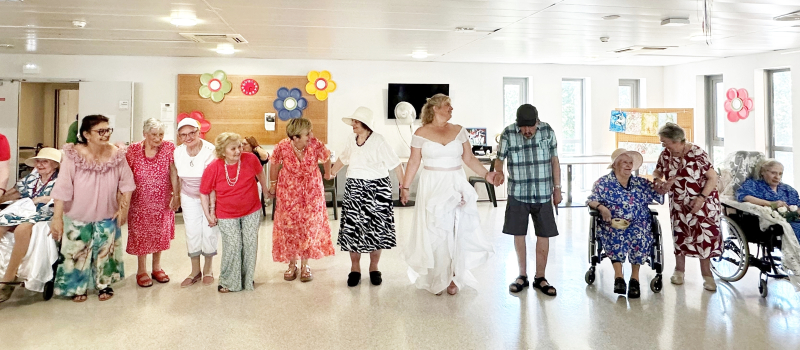Un défilé de mode plein d’émotion  à l’EHPAD Robert Barguisseau du Centre Hospitalier d’Auch