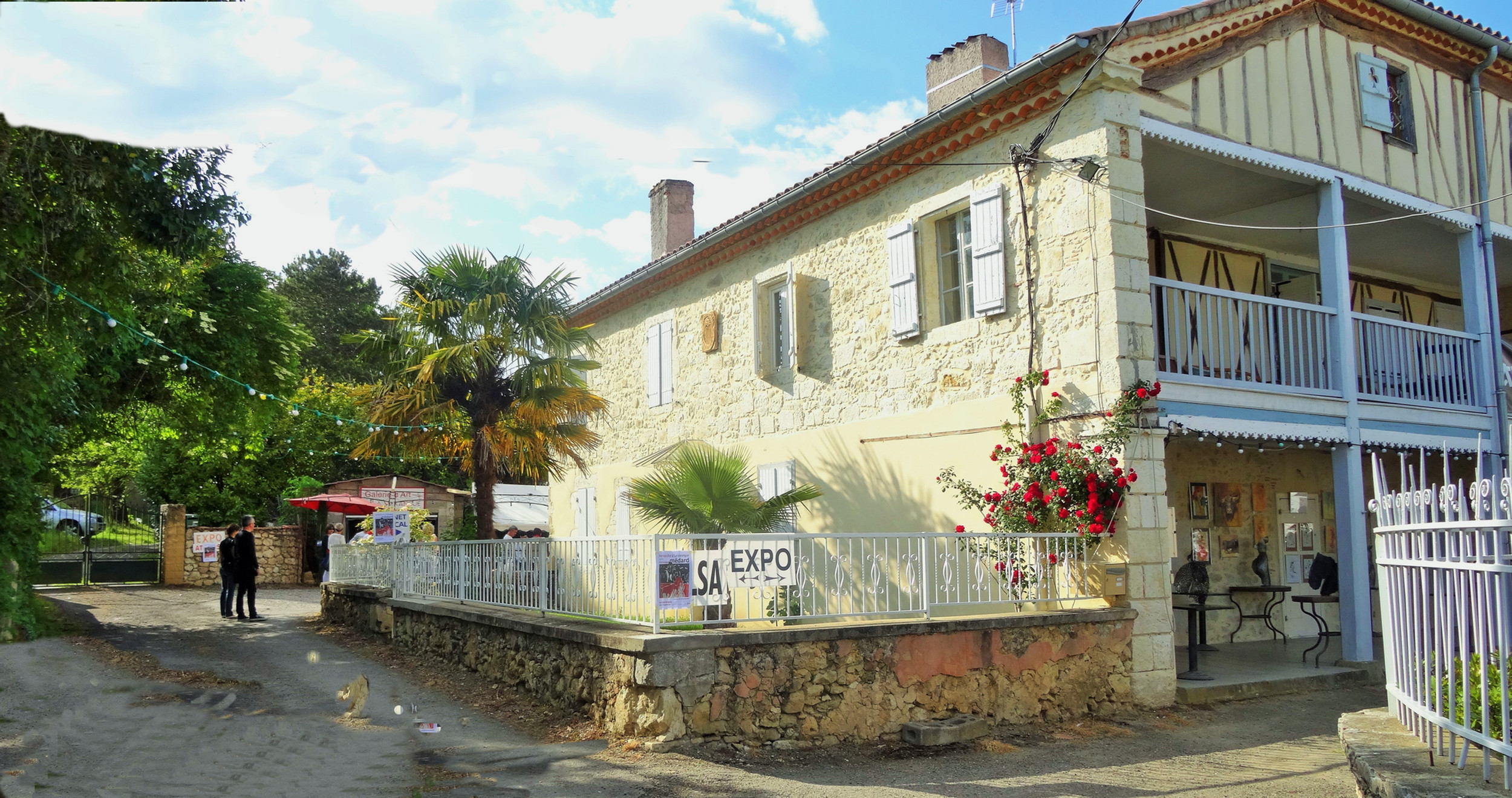 La Varangue à côté des arènes
