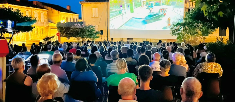Après le succès du cinéma en plein air, place au marché gourmand