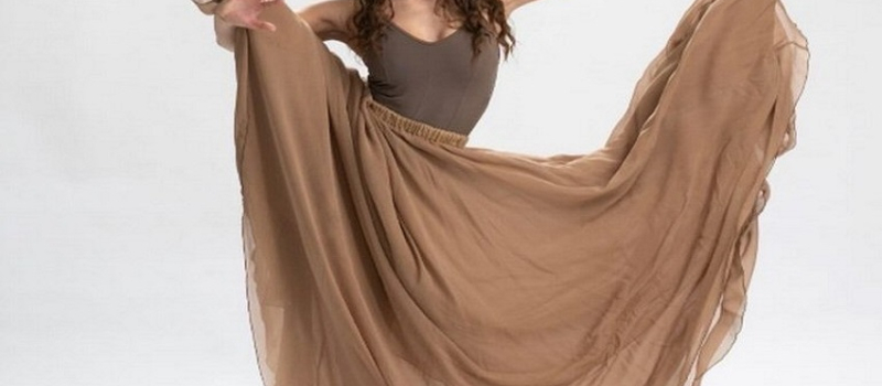 Lysea Dubarry,   jeune  danseuse pleine d’avenir sollicite votre aide